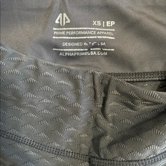 Women’s AlphaPrime Gray XS Leggings - Picture 2 of 6